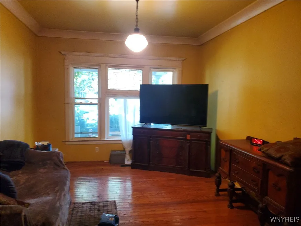 344 Richmond Avenue, Buffalo, New York 14222, Buffalo, New York 14222, 6 Bedrooms Bedrooms, 10 Rooms Rooms,2 BathroomsBathrooms,Residential,For Sale,344 Richmond Avenue, Buffalo, New York 14222,0,B1641878