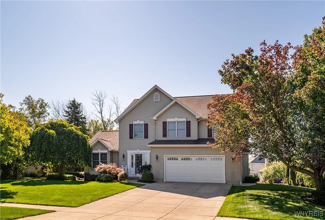 5973 Lakecrest Drive, Hamburg, New York 14085, Hamburg, New York 14085, 4 Bedrooms Bedrooms, 8 Rooms Rooms,2 BathroomsBathrooms,Residential,For Sale,5973 Lakecrest Drive, Hamburg, New York 14085,0,B1641615