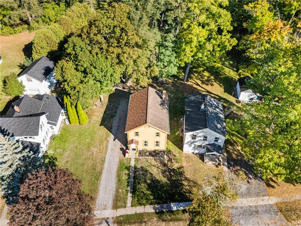 86 Myrtle Street, Leroy, New York 14482, Leroy, New York 14482, 3 Bedrooms Bedrooms, 10 Rooms Rooms,1 BathroomBathrooms,Residential,Closed,86 Myrtle Street, Leroy, New York 14482,0,R1641911