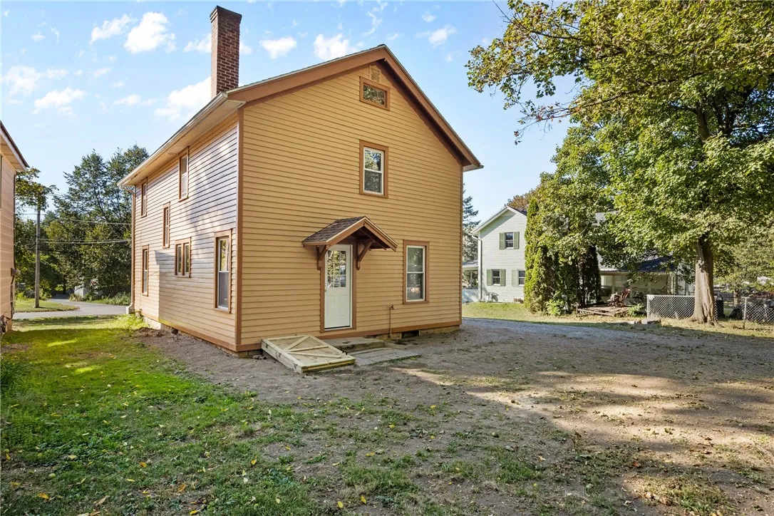 86 Myrtle Street, Leroy, New York 14482, Leroy, New York 14482, 3 Bedrooms Bedrooms, 10 Rooms Rooms,1 BathroomBathrooms,Residential,Closed,86 Myrtle Street, Leroy, New York 14482,0,R1641911