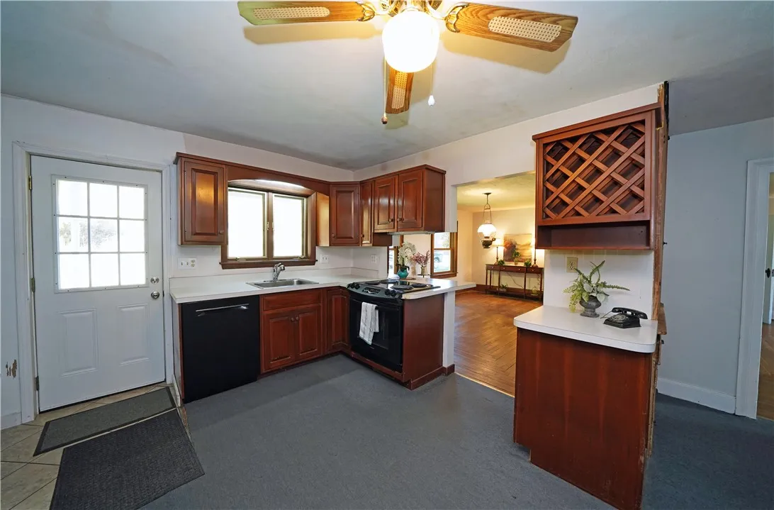 93 Prospect Hill Road, Horseheads, New York 14845, Horseheads, New York 14845, 4 Bedrooms Bedrooms, 8 Rooms Rooms,1 BathroomBathrooms,Residential,Closed,93 Prospect Hill Road, Horseheads, New York 14845,0,R1641969