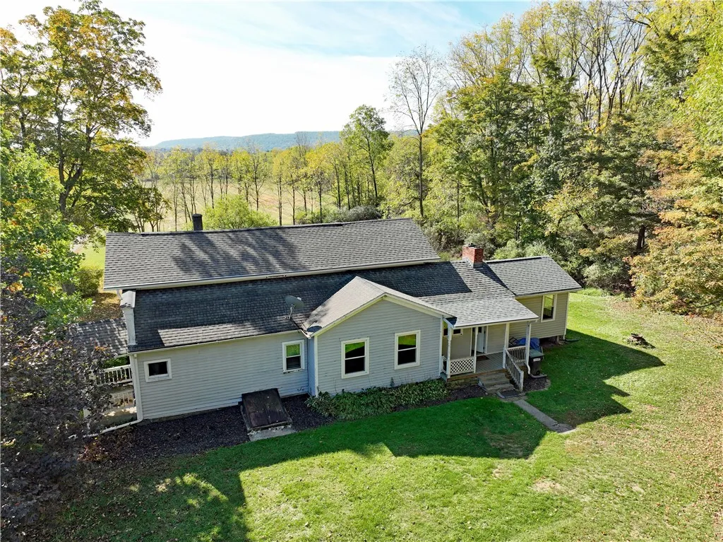 93 Prospect Hill Road, Horseheads, New York 14845, Horseheads, New York 14845, 4 Bedrooms Bedrooms, 8 Rooms Rooms,1 BathroomBathrooms,Residential,Closed,93 Prospect Hill Road, Horseheads, New York 14845,0,R1641969