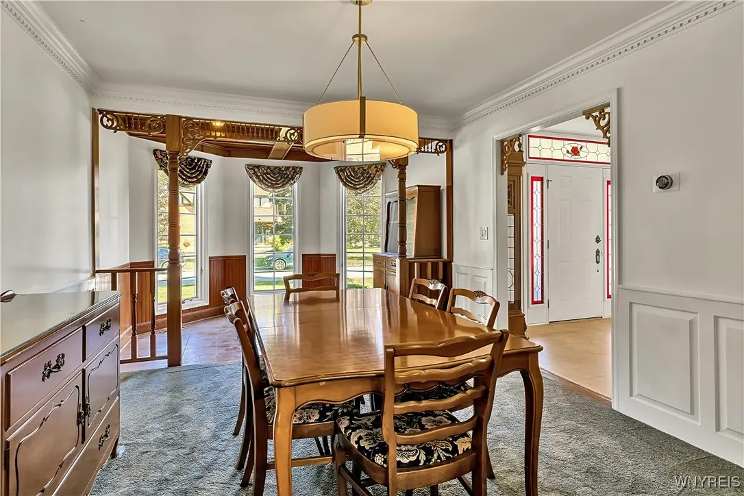 3 Topaz Court, Amherst, New York 14051, Amherst, New York 14051, 3 Bedrooms Bedrooms, 8 Rooms Rooms,2 BathroomsBathrooms,Residential,For Sale,3 Topaz Court, Amherst, New York 14051,0,B1641994