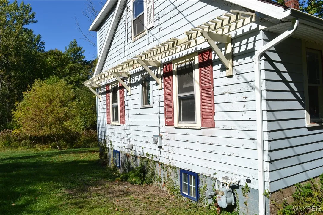 4076 North Freeman Road, Orchard Park, New York 14, Orchard Park, New York 14127, 3 Bedrooms Bedrooms, 6 Rooms Rooms,1 BathroomBathrooms,Residential,For Sale,4076 North Freeman Road, Orchard Park, New York 14,0,B1642041