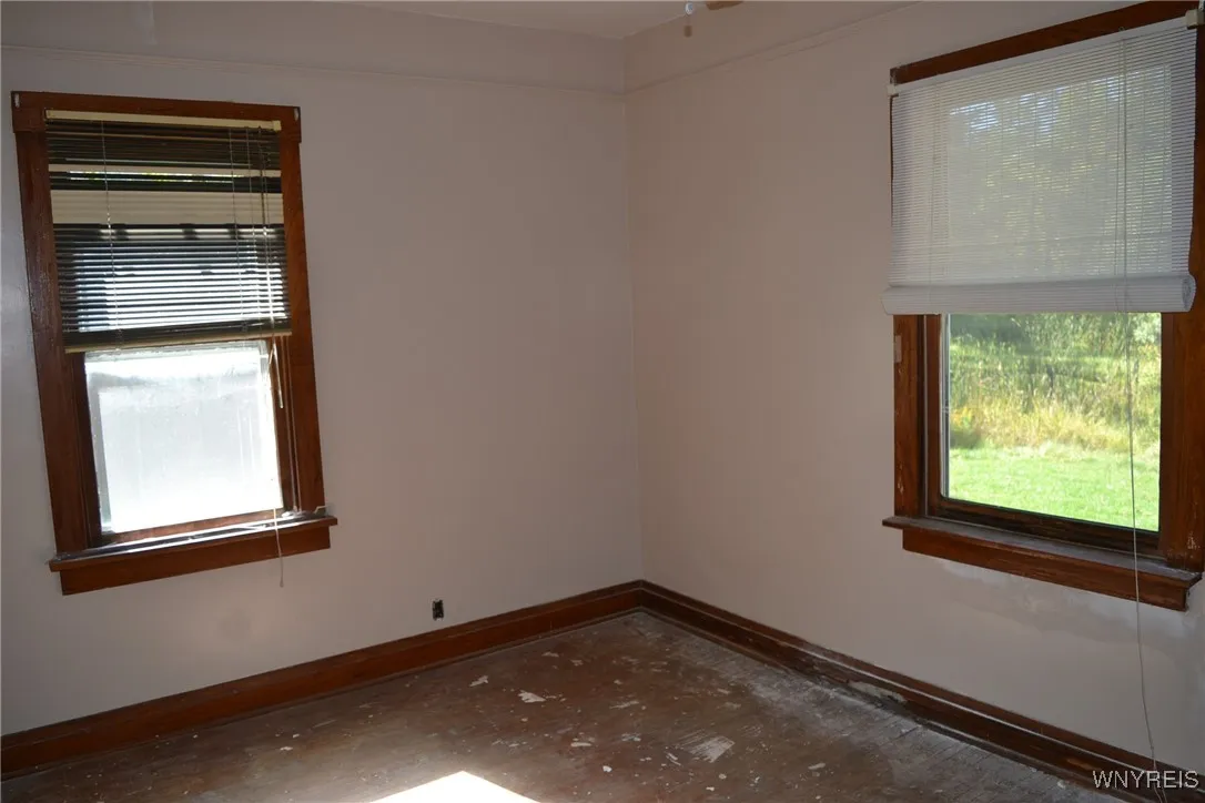 4076 North Freeman Road, Orchard Park, New York 14, Orchard Park, New York 14127, 3 Bedrooms Bedrooms, 6 Rooms Rooms,1 BathroomBathrooms,Residential,For Sale,4076 North Freeman Road, Orchard Park, New York 14,0,B1642041