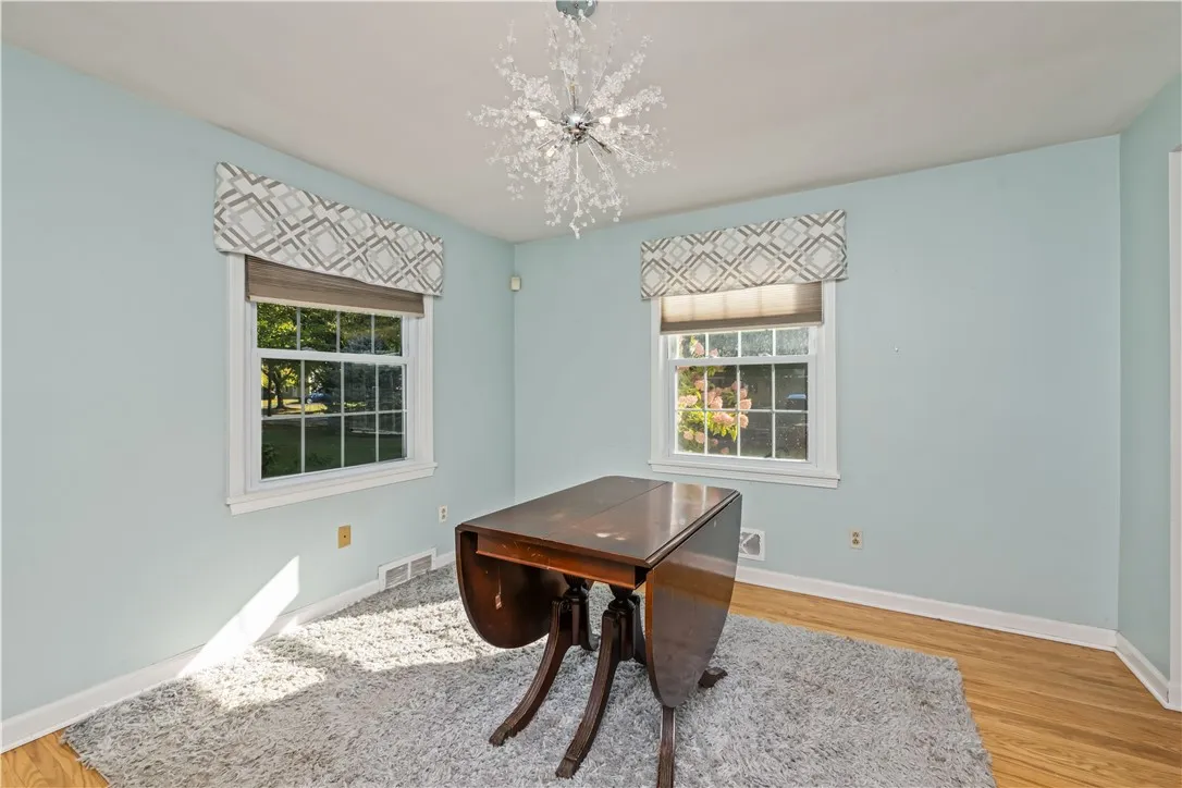 143 London Road, Webster, New York 14580, Webster, New York 14580, 3 Bedrooms Bedrooms, 8 Rooms Rooms,1 BathroomBathrooms,Residential,Closed,143 London Road, Webster, New York 14580,0,R1641850