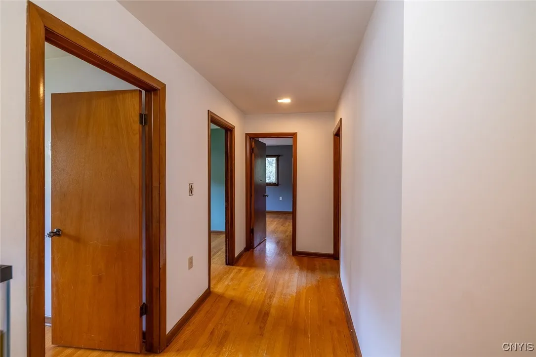 201 Wilshire Road, Geddes, New York 13209, Geddes, New York 13209, 5 Bedrooms Bedrooms, 6 Rooms Rooms,2 BathroomsBathrooms,Residential,For Sale,201 Wilshire Road, Geddes, New York 13209,0,S1641141