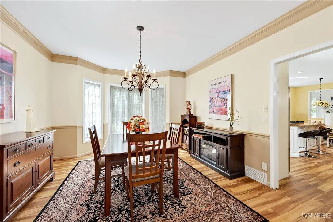 6286 Everwood Court South, Clarence, New York 1405, Clarence, New York 14051, 4 Bedrooms Bedrooms, 10 Rooms Rooms,2 BathroomsBathrooms,Residential,Closed,6286 Everwood Court South, Clarence, New York 1405,0,B1641823