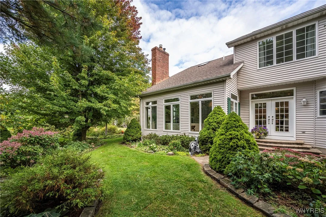 6286 Everwood Court South, Clarence, New York 1405, Clarence, New York 14051, 4 Bedrooms Bedrooms, 10 Rooms Rooms,2 BathroomsBathrooms,Residential,Closed,6286 Everwood Court South, Clarence, New York 1405,0,B1641823