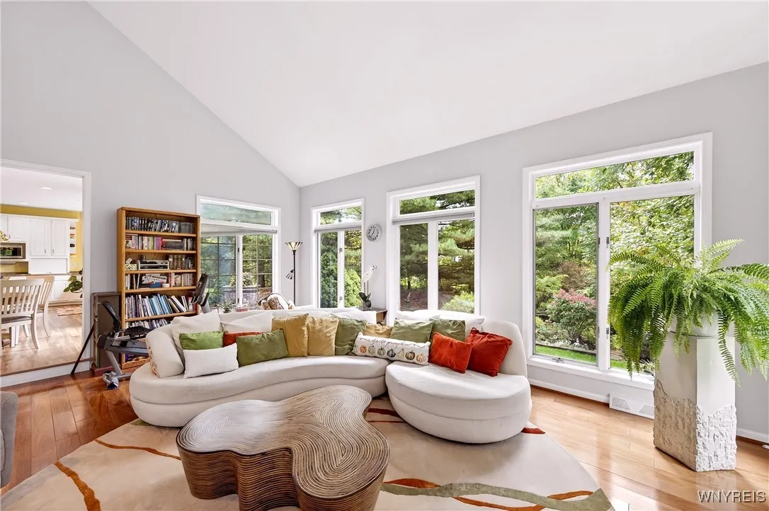 6286 Everwood Court South, Clarence, New York 1405, Clarence, New York 14051, 4 Bedrooms Bedrooms, 10 Rooms Rooms,2 BathroomsBathrooms,Residential,Closed,6286 Everwood Court South, Clarence, New York 1405,0,B1641823