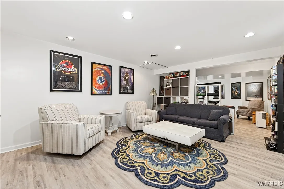 6286 Everwood Court South, Clarence, New York 1405, Clarence, New York 14051, 4 Bedrooms Bedrooms, 10 Rooms Rooms,2 BathroomsBathrooms,Residential,Closed,6286 Everwood Court South, Clarence, New York 1405,0,B1641823