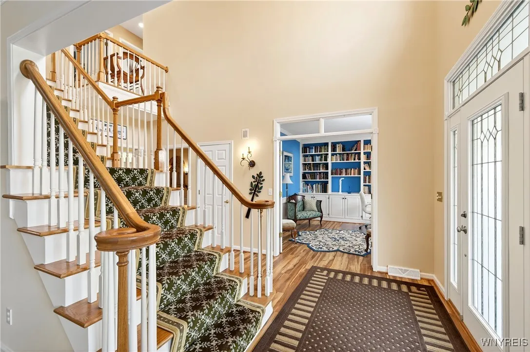 6286 Everwood Court South, Clarence, New York 1405, Clarence, New York 14051, 4 Bedrooms Bedrooms, 10 Rooms Rooms,2 BathroomsBathrooms,Residential,Closed,6286 Everwood Court South, Clarence, New York 1405,0,B1641823