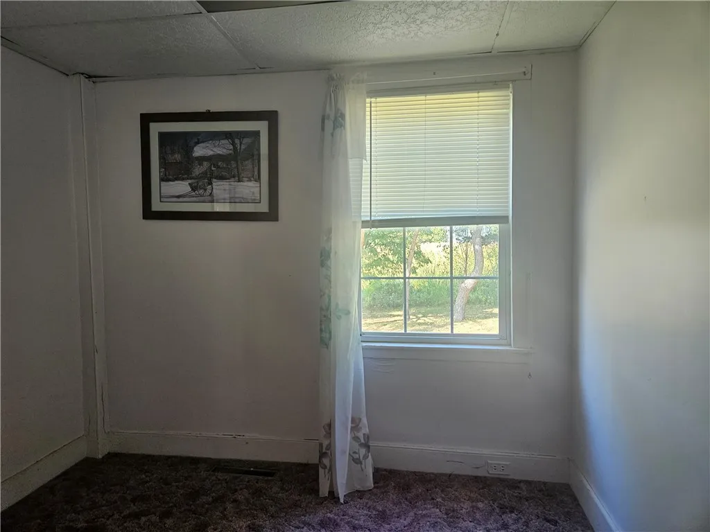 6165 State Route 5 And 20, Canandaigua Town, New Y, Canandaigua Town, New York 14424, 3 Bedrooms Bedrooms, 7 Rooms Rooms,1 BathroomBathrooms,Residential,Closed,6165 State Route 5 And 20, Canandaigua Town, New Y,0,R1641017