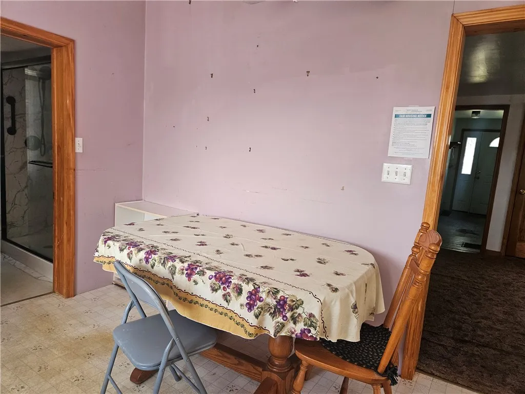 6165 State Route 5 And 20, Canandaigua Town, New Y, Canandaigua Town, New York 14424, 3 Bedrooms Bedrooms, 7 Rooms Rooms,1 BathroomBathrooms,Residential,Closed,6165 State Route 5 And 20, Canandaigua Town, New Y,0,R1641017