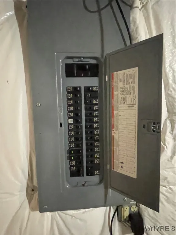 44 Chapel Ave Avenue, Cheektowaga, New York 14225, Cheektowaga, New York 14225, 3 Bedrooms Bedrooms, 7 Rooms Rooms,2 BathroomsBathrooms,Residential,For Sale,44 Chapel Ave Avenue, Cheektowaga, New York 14225,0,B1642064