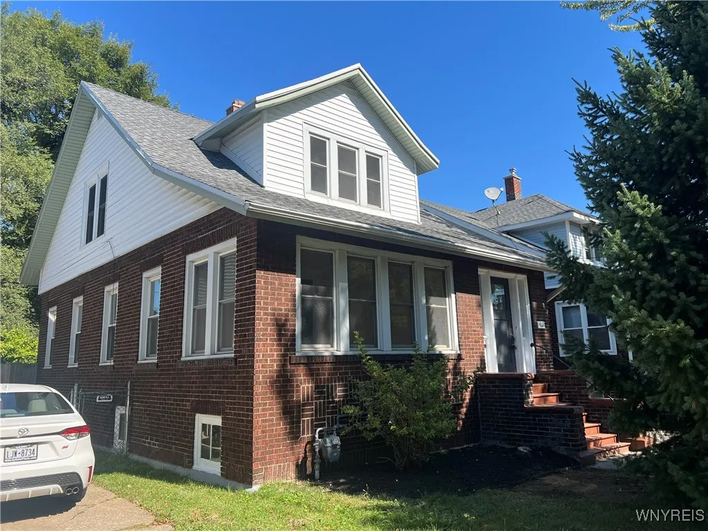 368 Woodside Avenue, Buffalo, New York 14220, Buffalo, New York 14220, 3 Bedrooms Bedrooms, 9 Rooms Rooms,1 BathroomBathrooms,Residential,Closed,368 Woodside Avenue, Buffalo, New York 14220,0,B1641824