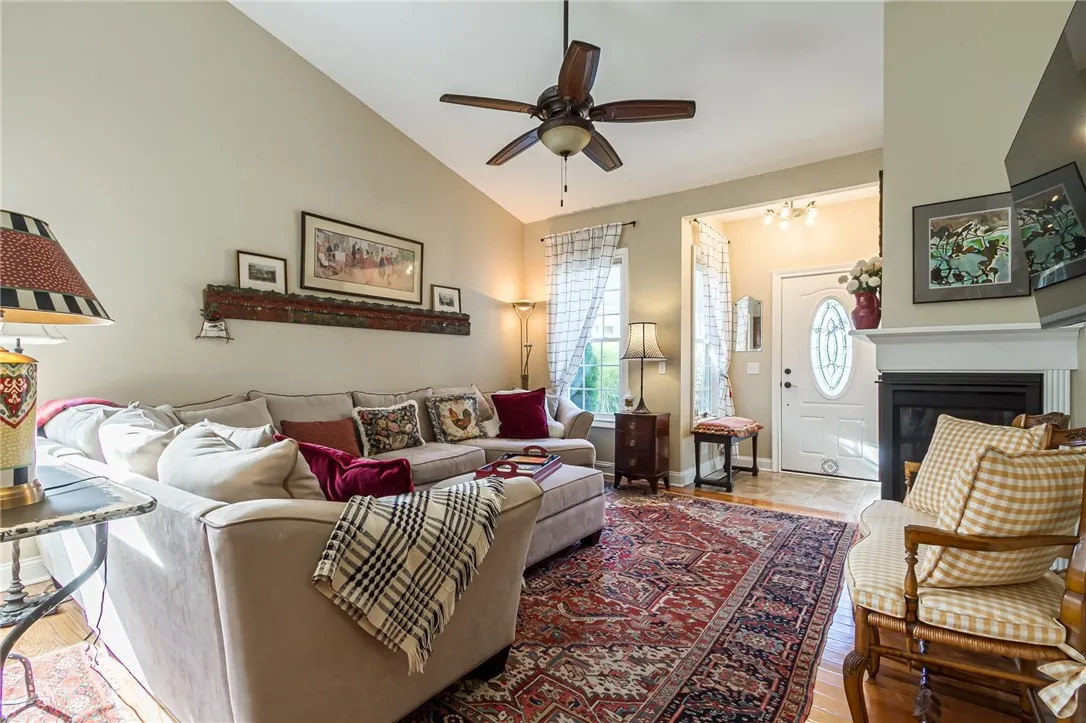 24 Silverwood Circle, East Rochester, New York 144, East Rochester, New York 14445, 3 Bedrooms Bedrooms, 7 Rooms Rooms,2 BathroomsBathrooms,Residential,Closed,24 Silverwood Circle, East Rochester, New York 144,0,R1641581