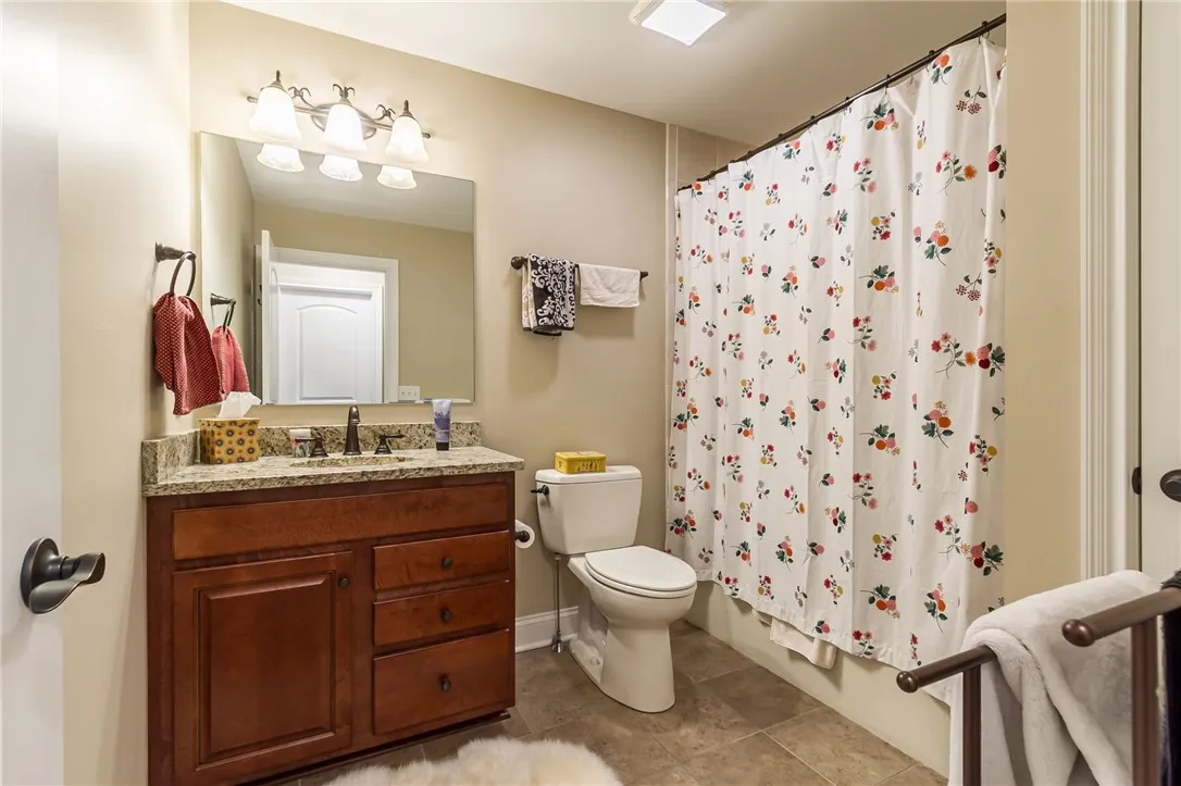 UPSTAIRS Guest Bath and Tub.