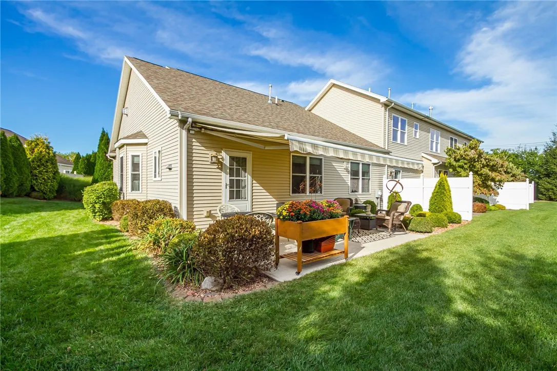 Lovely and PRIVATE rear yard.