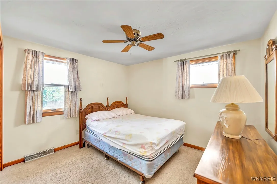 424 Weimar Street, Buffalo, New York 14206, Buffalo, New York 14206, 2 Bedrooms Bedrooms, 5 Rooms Rooms,1 BathroomBathrooms,Residential,For Sale,424 Weimar Street, Buffalo, New York 14206,0,B1641794