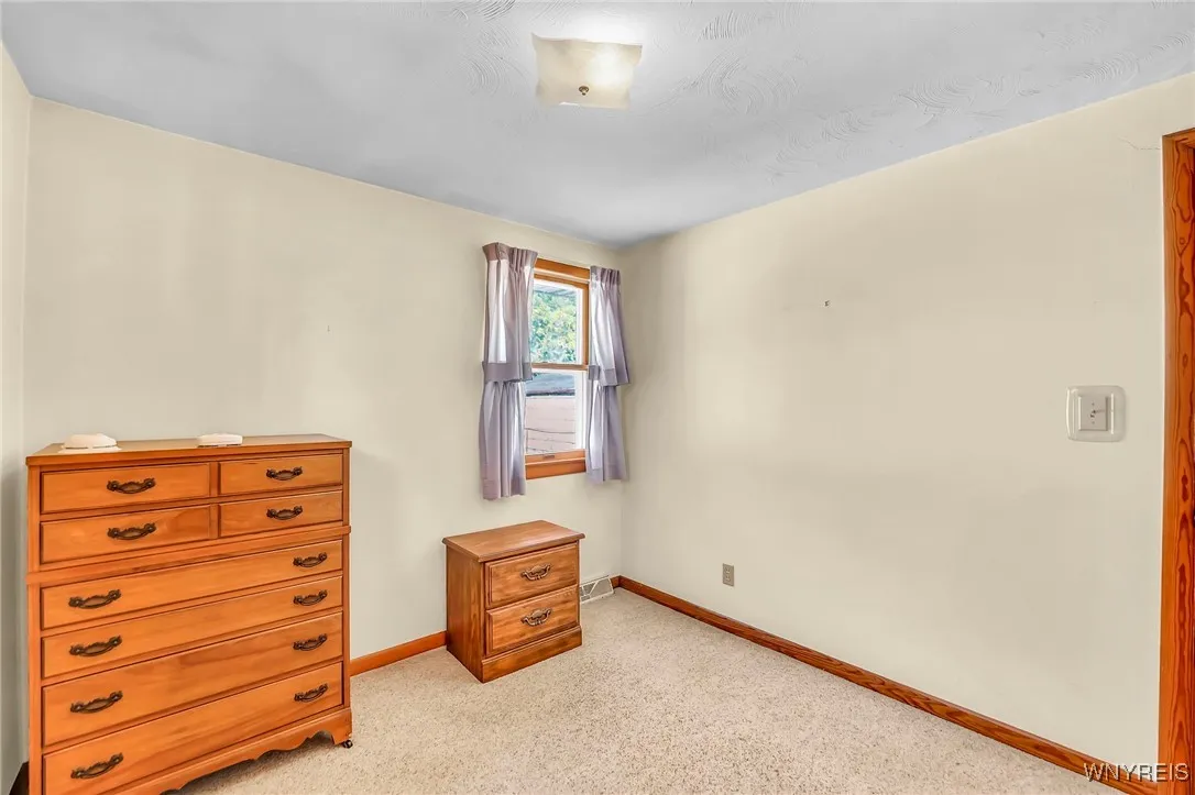 424 Weimar Street, Buffalo, New York 14206, Buffalo, New York 14206, 2 Bedrooms Bedrooms, 5 Rooms Rooms,1 BathroomBathrooms,Residential,For Sale,424 Weimar Street, Buffalo, New York 14206,0,B1641794