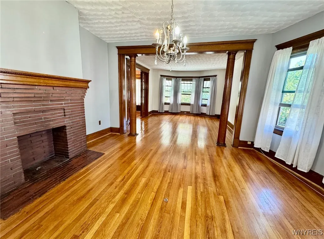 63 Claremont Avenue Upper, Buffalo, New York 14222, Buffalo, New York 14222, 3 Bedrooms Bedrooms, 6 Rooms Rooms,1 BathroomBathrooms,Residential Lease,For Rent,63 Claremont Avenue Upper, Buffalo, New York 14222,0,B1641899