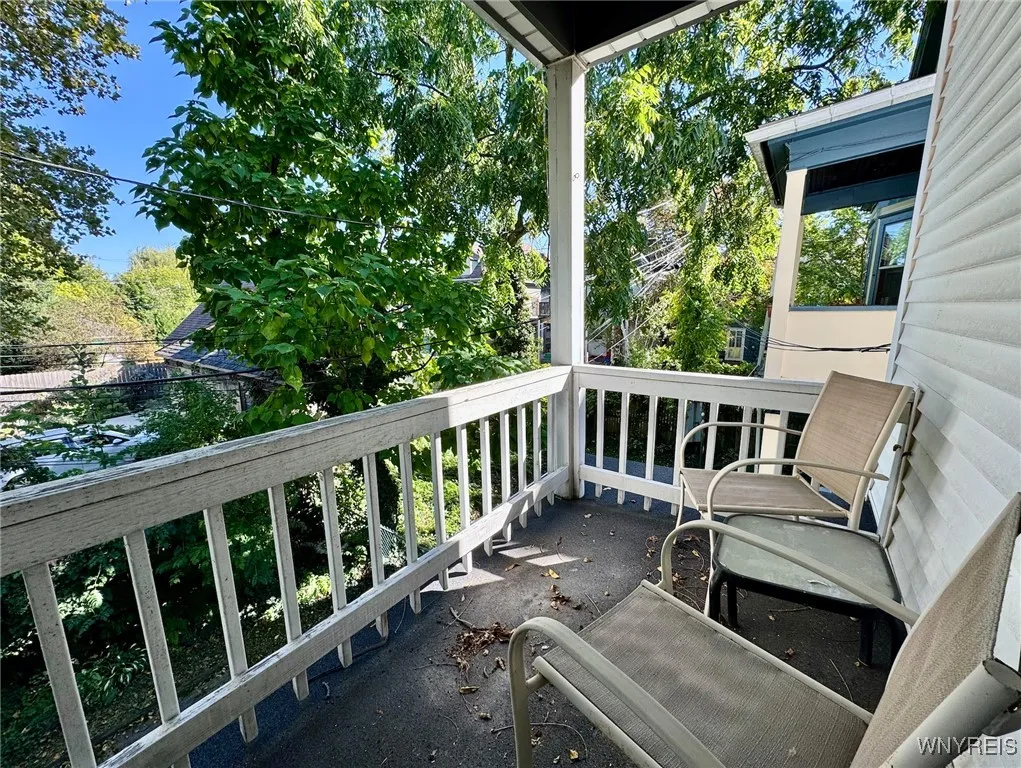 63 Claremont Avenue Upper, Buffalo, New York 14222, Buffalo, New York 14222, 3 Bedrooms Bedrooms, 6 Rooms Rooms,1 BathroomBathrooms,Residential Lease,For Rent,63 Claremont Avenue Upper, Buffalo, New York 14222,0,B1641899