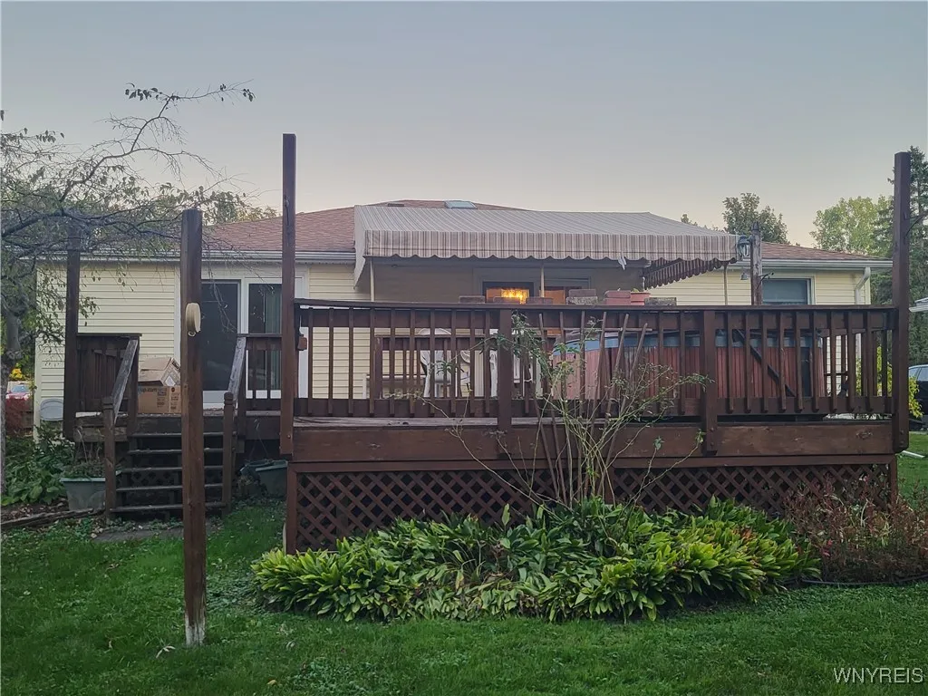 4386 Robin Lane, Hamburg, New York 14075, Hamburg, New York 14075, 3 Bedrooms Bedrooms, 7 Rooms Rooms,2 BathroomsBathrooms,Residential,For Sale,4386 Robin Lane, Hamburg, New York 14075,0,B1641809