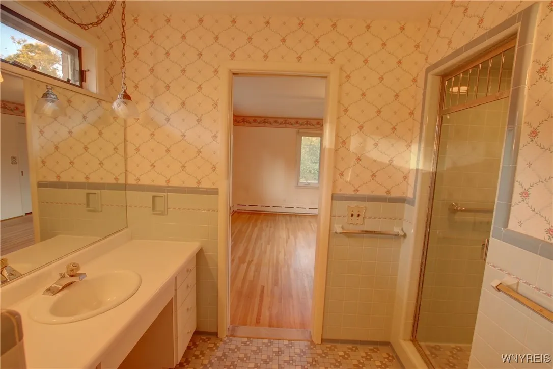 31 Stonecroft Lane, Amherst, New York 14226, Amherst, New York 14226, 3 Bedrooms Bedrooms, 10 Rooms Rooms,2 BathroomsBathrooms,Residential,For Sale,31 Stonecroft Lane, Amherst, New York 14226,0,B1641933
