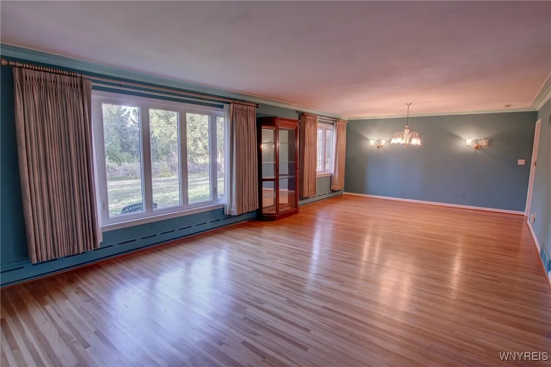 31 Stonecroft Lane, Amherst, New York 14226, Amherst, New York 14226, 3 Bedrooms Bedrooms, 10 Rooms Rooms,2 BathroomsBathrooms,Residential,For Sale,31 Stonecroft Lane, Amherst, New York 14226,0,B1641933