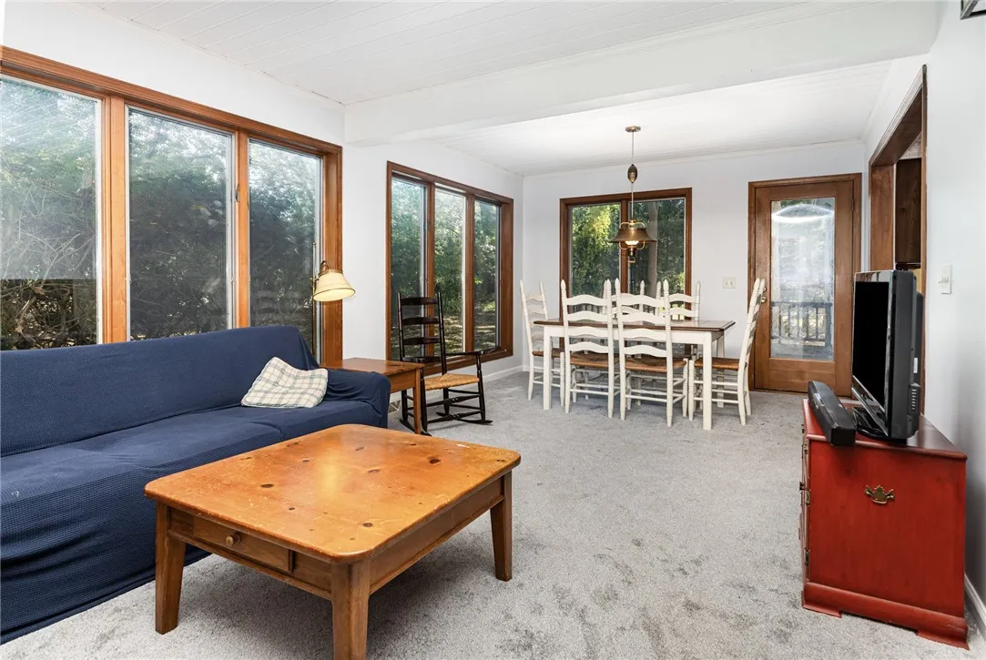 23 Rippingale Road, Pittsford, New York 14534, Pittsford, New York 14534, 4 Bedrooms Bedrooms, 9 Rooms Rooms,2 BathroomsBathrooms,Residential,For Sale,23 Rippingale Road, Pittsford, New York 14534,0,R1641948