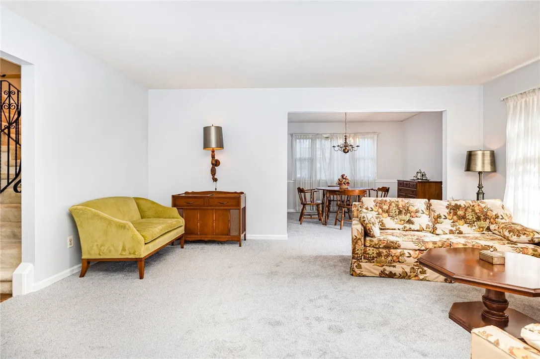 23 Rippingale Road, Pittsford, New York 14534, Pittsford, New York 14534, 4 Bedrooms Bedrooms, 9 Rooms Rooms,2 BathroomsBathrooms,Residential,For Sale,23 Rippingale Road, Pittsford, New York 14534,0,R1641948