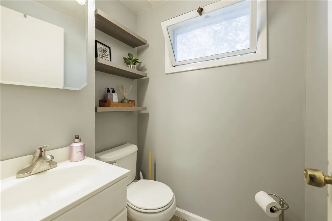 509 West North Street, Geneva City, New York 14456, Geneva City, New York 14456, 3 Bedrooms Bedrooms, 8 Rooms Rooms,2 BathroomsBathrooms,Residential,Closed,509 West North Street, Geneva City, New York 14456,0,R1641115