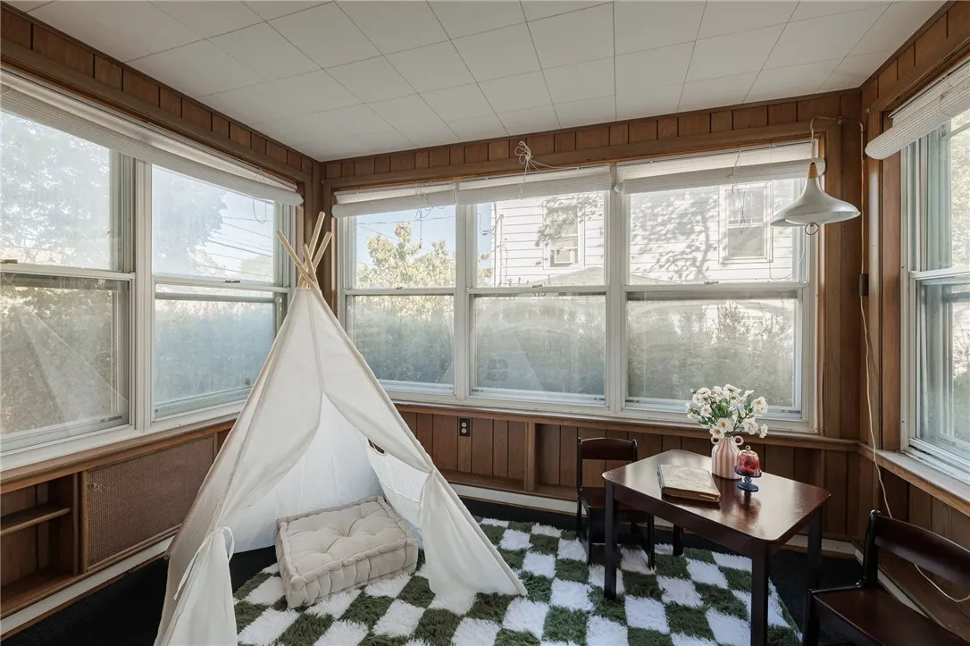 509 West North Street, Geneva City, New York 14456, Geneva City, New York 14456, 3 Bedrooms Bedrooms, 8 Rooms Rooms,2 BathroomsBathrooms,Residential,Closed,509 West North Street, Geneva City, New York 14456,0,R1641115