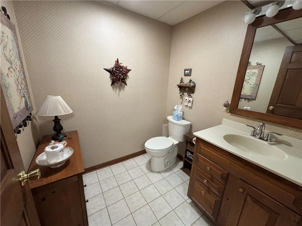 6764 Ann Lee Drive, Huron, New York 14516, Huron, New York 14516, 4 Bedrooms Bedrooms, 10 Rooms Rooms,2 BathroomsBathrooms,Residential,Closed,6764 Ann Lee Drive, Huron, New York 14516,0,R1642139