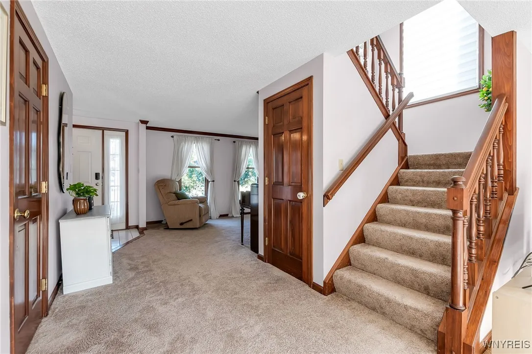50 Crystal Springs Lane, Amherst, New York 14051, Amherst, New York 14051, 3 Bedrooms Bedrooms, 7 Rooms Rooms,2 BathroomsBathrooms,Residential,For Sale,50 Crystal Springs Lane, Amherst, New York 14051,0,B1640660