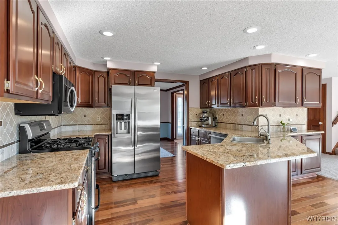 50 Crystal Springs Lane, Amherst, New York 14051, Amherst, New York 14051, 3 Bedrooms Bedrooms, 7 Rooms Rooms,2 BathroomsBathrooms,Residential,For Sale,50 Crystal Springs Lane, Amherst, New York 14051,0,B1640660