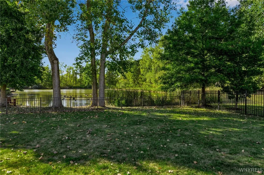 50 Crystal Springs Lane, Amherst, New York 14051, Amherst, New York 14051, 3 Bedrooms Bedrooms, 7 Rooms Rooms,2 BathroomsBathrooms,Residential,For Sale,50 Crystal Springs Lane, Amherst, New York 14051,0,B1640660