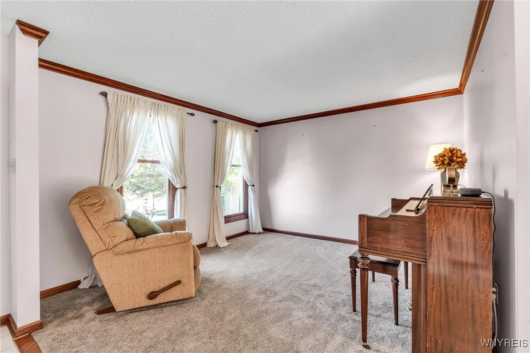50 Crystal Springs Lane, Amherst, New York 14051, Amherst, New York 14051, 3 Bedrooms Bedrooms, 7 Rooms Rooms,2 BathroomsBathrooms,Residential,For Sale,50 Crystal Springs Lane, Amherst, New York 14051,0,B1640660