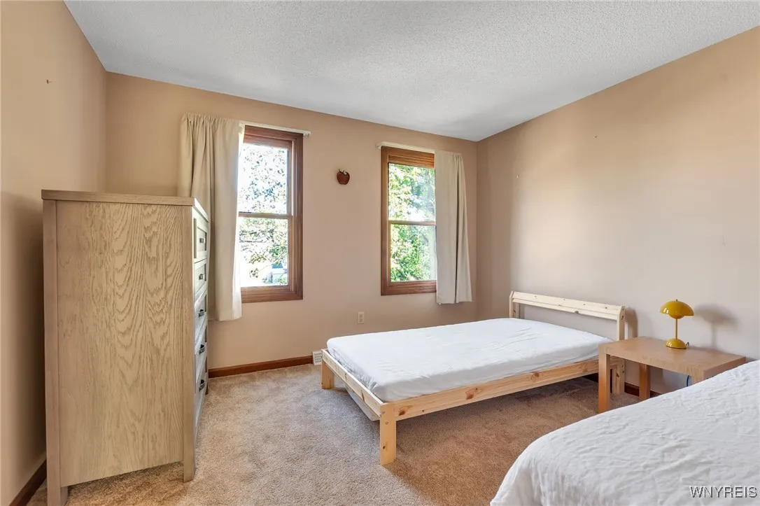 50 Crystal Springs Lane, Amherst, New York 14051, Amherst, New York 14051, 3 Bedrooms Bedrooms, 7 Rooms Rooms,2 BathroomsBathrooms,Residential,For Sale,50 Crystal Springs Lane, Amherst, New York 14051,0,B1640660