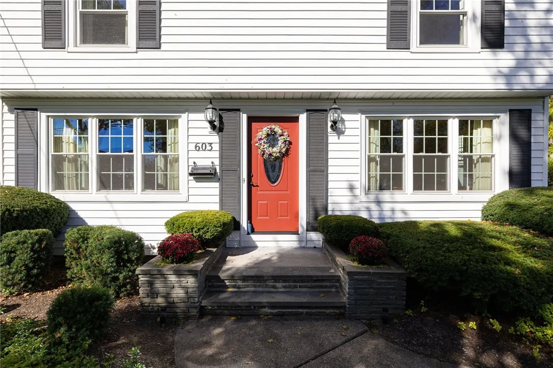 603 Roosevelt Road, Pittsford, New York 14445, Pittsford, New York 14445, 3 Bedrooms Bedrooms, 7 Rooms Rooms,2 BathroomsBathrooms,Residential,Closed,603 Roosevelt Road, Pittsford, New York 14445,0,R1641704
