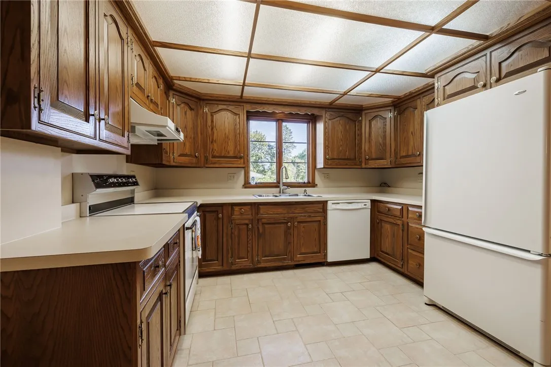 603 Roosevelt Road, Pittsford, New York 14445, Pittsford, New York 14445, 3 Bedrooms Bedrooms, 7 Rooms Rooms,2 BathroomsBathrooms,Residential,Closed,603 Roosevelt Road, Pittsford, New York 14445,0,R1641704