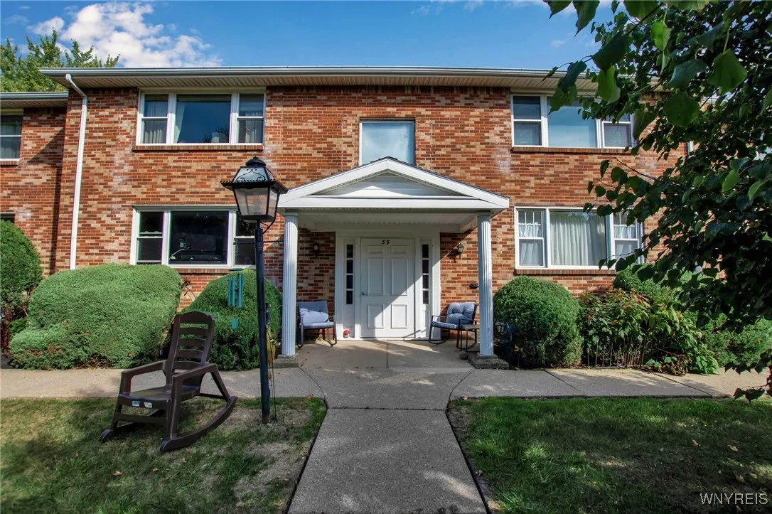 59 Old Lyme Drive 1, Amherst, New York 14221, Amherst, New York 14221, 2 Bedrooms Bedrooms, 5 Rooms Rooms,1 BathroomBathrooms,Residential,For Sale,59 Old Lyme Drive 1, Amherst, New York 14221,0,B1642172