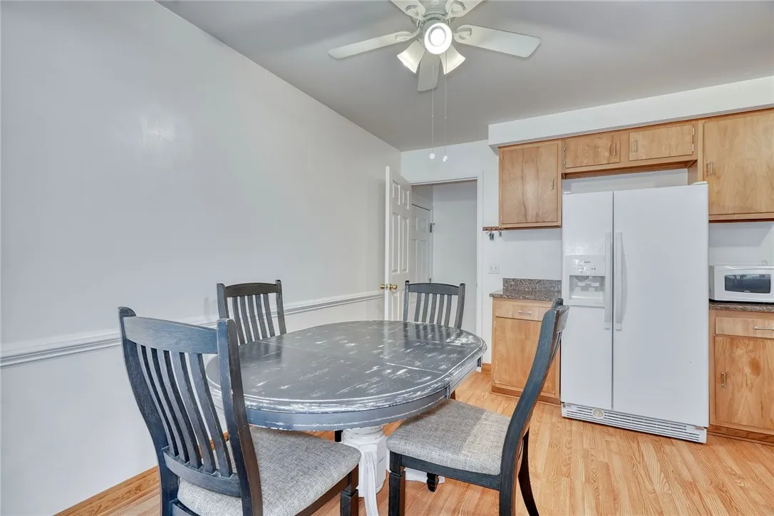 53 Summit Hill Drive, Greece, New York 14612, Greece, New York 14612, 3 Bedrooms Bedrooms, 6 Rooms Rooms,2 BathroomsBathrooms,Residential,Closed,53 Summit Hill Drive, Greece, New York 14612,0,R1632518