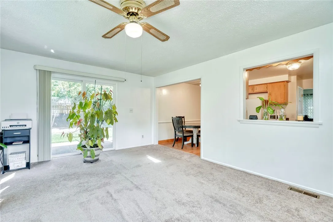 53 Summit Hill Drive, Greece, New York 14612, Greece, New York 14612, 3 Bedrooms Bedrooms, 6 Rooms Rooms,2 BathroomsBathrooms,Residential,Closed,53 Summit Hill Drive, Greece, New York 14612,0,R1632518