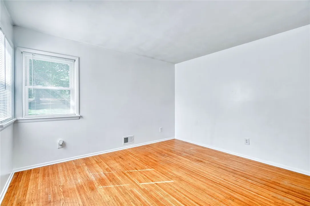 53 Summit Hill Drive, Greece, New York 14612, Greece, New York 14612, 3 Bedrooms Bedrooms, 6 Rooms Rooms,2 BathroomsBathrooms,Residential,Closed,53 Summit Hill Drive, Greece, New York 14612,0,R1632518