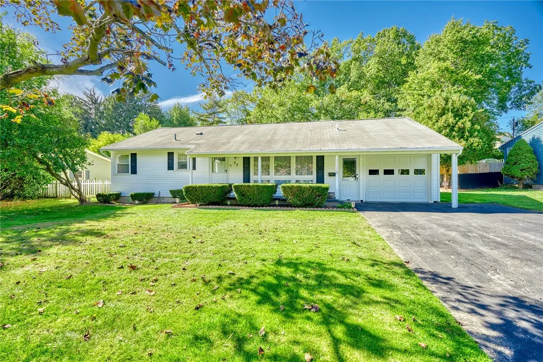 53 Summit Hill Drive, Greece, New York 14612, Greece, New York 14612, 3 Bedrooms Bedrooms, 6 Rooms Rooms,2 BathroomsBathrooms,Residential,Closed,53 Summit Hill Drive, Greece, New York 14612,0,R1632518