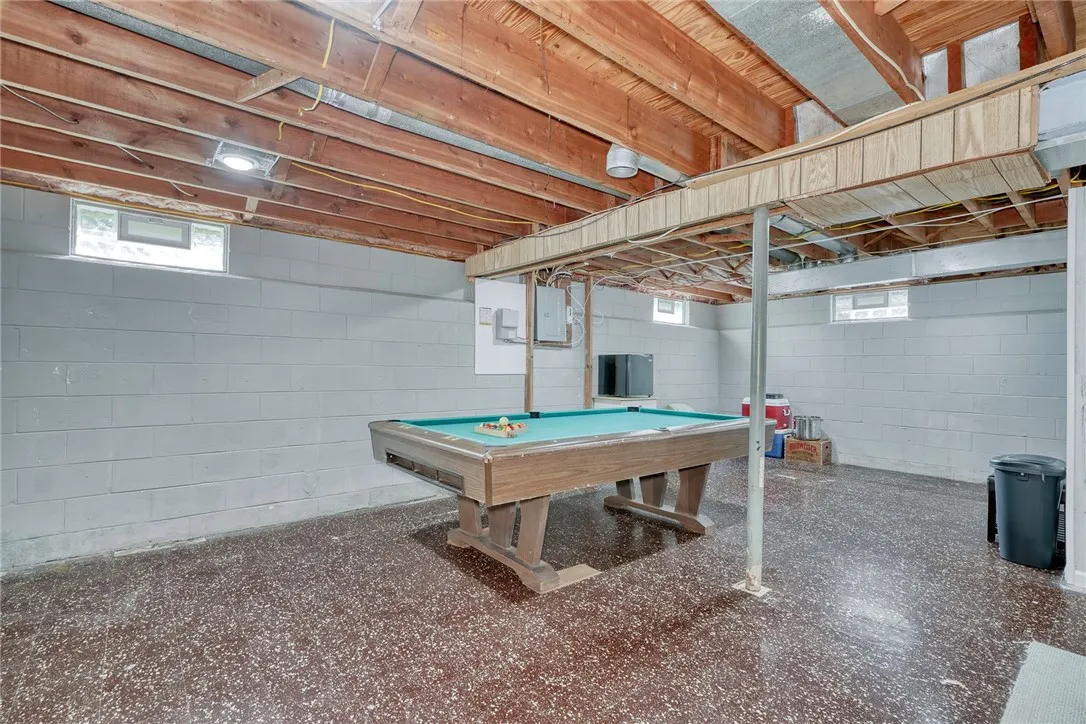53 Summit Hill Drive, Greece, New York 14612, Greece, New York 14612, 3 Bedrooms Bedrooms, 6 Rooms Rooms,2 BathroomsBathrooms,Residential,Closed,53 Summit Hill Drive, Greece, New York 14612,0,R1632518