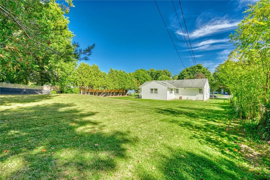 53 Summit Hill Drive, Greece, New York 14612, Greece, New York 14612, 3 Bedrooms Bedrooms, 6 Rooms Rooms,2 BathroomsBathrooms,Residential,Closed,53 Summit Hill Drive, Greece, New York 14612,0,R1632518