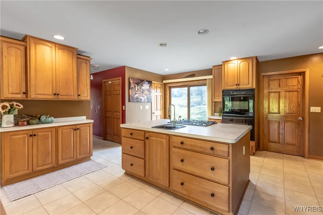 1442 Boies Road, Aurora, New York 14052, Aurora, New York 14052, 3 Bedrooms Bedrooms, 7 Rooms Rooms,3 BathroomsBathrooms,Residential,For Sale,1442 Boies Road, Aurora, New York 14052,0,B1636072